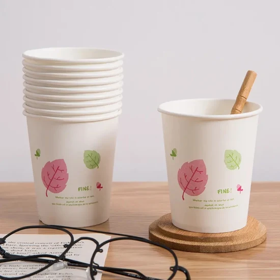 Новый дизайн, тисненая кофейная кружка с двойными стенками, 12 унций, бумажный стаканчик для горячих напитков с пластиковой крышкой